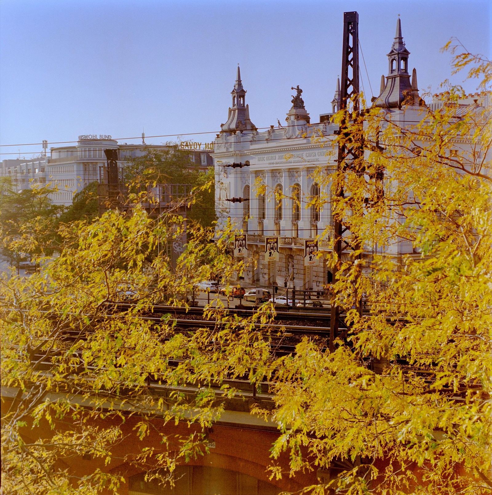 Blick aus der Kanzlei auf das Theater des Westens, Berlin
